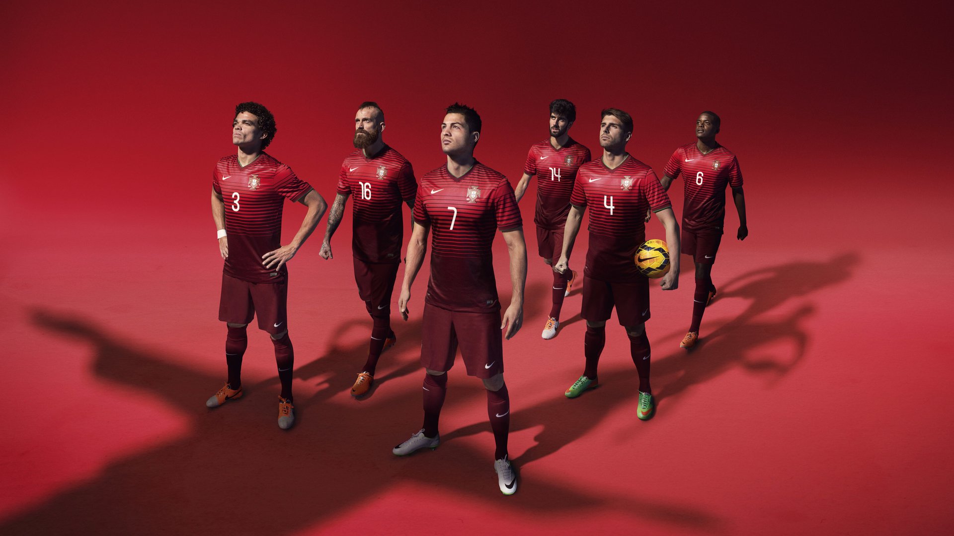 DOTA2团队协作翻盘能力惊人,dota2制作团队