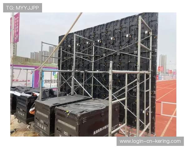 格斗赛事运营方被鼓励使用可重复搭建的舞台与灯光设备